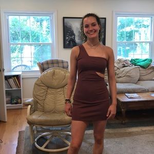 soft, stretchy, comfy maroon/plum dress